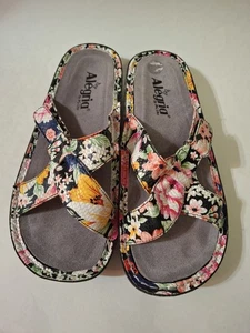 Alegria by PG LITE Damen-Keilsandalen Blumenmuster offene Zehenpartie Größe 38 (7,5-8) - Bild 1 von 10