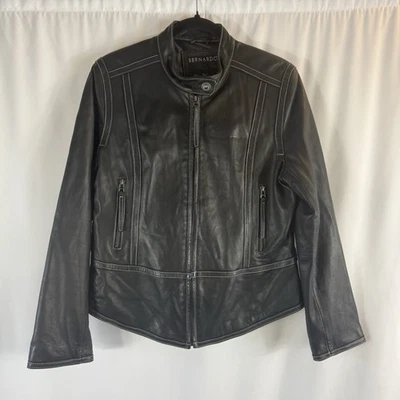 Bernardo Black Genuine Leather Zip up V front Biker Jacket Women's Size: L - Image 1 of 4