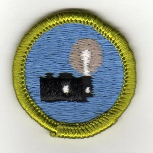 Photography Merit Badge, Type G, Cloth Back (1964-71), Mint! - Picture 1 of 1