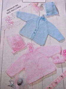 2 cárdigans y gorros cuello en V 1 patrón de tejido de borde liso, 1 patrón de corazón - Imagen 1 de 1