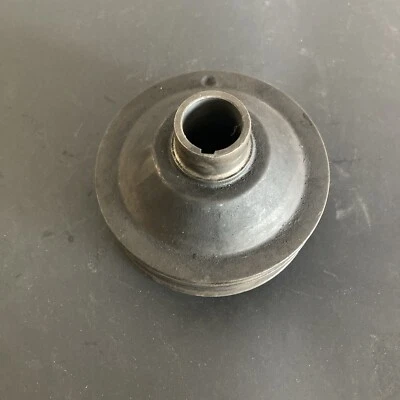 60703259 Alfa Romeo 105 + Alfetta / Berlina 1ª Serie - Polea Motor Foto 1 de 4