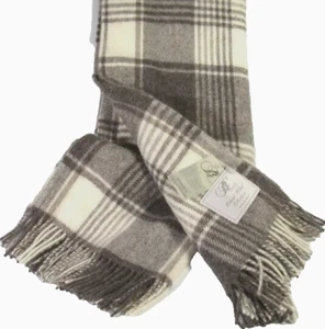 Bronte Throw Naturale e Marrone 100% Pura Lana Made in Great Britain 78" x 54" - Foto 1 di 4