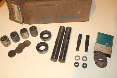 NOS GM 605121  King Pin Set - 1941-55 Chevrolet / GMC - Imagen 1 de 4