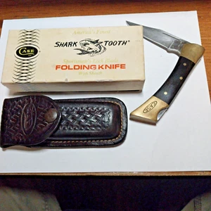 Case XX Knife, 1986 Sharktooth, Pakkawood handles, with box and sheath. - Picture 1 of 14
