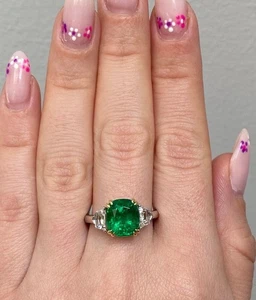 Diamond Ring 18K Multi Tone Gold 5.00 Ct Lab Grown Green Cushion Cut Emerald - Picture 1 of 12