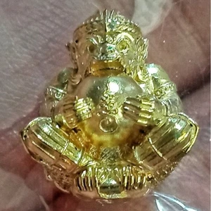 Raro amuleto tailandese Hanuman Phor Than Lek grande fortuna successo potenziatore ricchezza fortuna - Foto 1 di 7