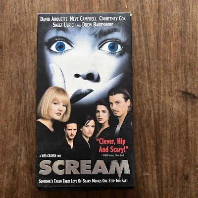 Scream - Wes Craven VHS 1996 - Neve Campbell, Courtney Cox Foto 1 de 3