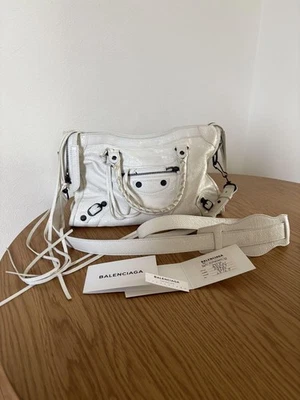 Bolso de Hombro Balenciaga Cuero Blanco Para Mujer Hecho en Italia Auténtico De Japón Ra Foto 1 de 4