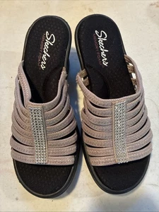 Skechers Ladies Memory Foam Wedge Slip In Sandals New Size 7.5 Beige W/ Bling - Picture 1 of 5