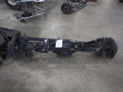 Cadillac Escalade 2016-2020 Rear Axle Assembly 9-3/4in Ring Gear 3.23 Ratio 4009 - Image 1 of 4