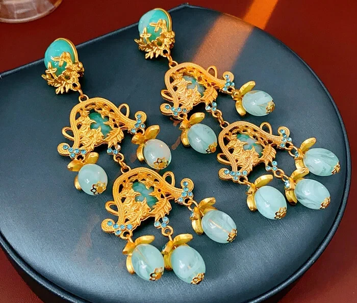 Clip On Earrings Couture Blue Green Oversized Gold Plated Ritzy Pageant Prom New - Imagem 1 de 1