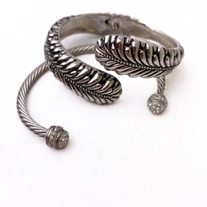Lot Of 2 Bracelets Silver Tone Leaf Open Cuff Hinge Bracelet And Band Bracelet - Picture 1 of 9