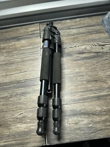 Giottos MT-9160 Aluminum Tripod Legs, Black, 3-Section, 23.6-63 in - Picture 1 of 6