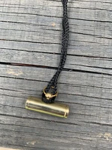 TAWEEZ TAVIZ TABIZ LOCKET AMULET PROTECTION WEAR AROUND NECK NEW THREAD OM CORD - Picture 1 of 3