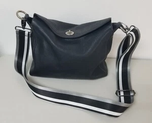 COACH #10132 Black Pebbled Leather Chelsea Shoulder Crossbody Bag - New Strap - Picture 1 of 15
