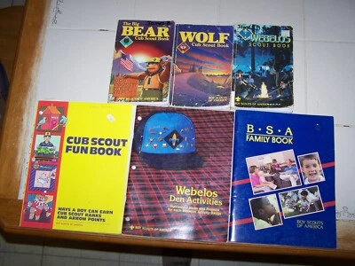 Vitnage lot of 6 CUB SCOUT BOOKS Wolf,  Bear,  Webelos. - Image 1 of 4
