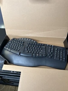 PERIBOARD-612, 2.4GHz and Bluetooth Wireless Ergonomic Split Keyboard,W/Receiver - Photo 1/14