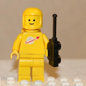 LEGO Minifigure Classic Space Yellow SP007 Astronaut Authentic 80s Vintage - Bild 1 von 9