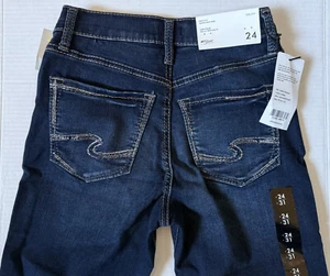 SILVER Calley - Women's Super High Rise Bootcut Dark Denim Jeans - NWT - 24x31 - Picture 1 of 10