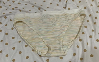 Victoria Secret Bikini Panty Size Large.  - Image 1 of 4