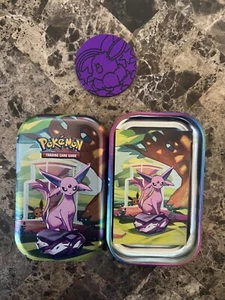 Pokémon TCG: Prodotti Vari, TAPPETINO, LATTINE, MONETE e oggetti da collezione DIVERSI dalle confezioni - Foto 1 di 15