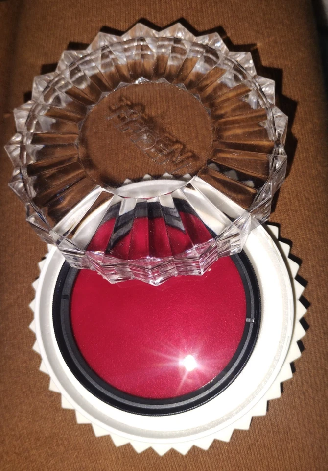 Vintage TIFFEN 55mm 29 RED 1 Threaded Screw Lens Filter ~ Made in USA - Image 1 of 1