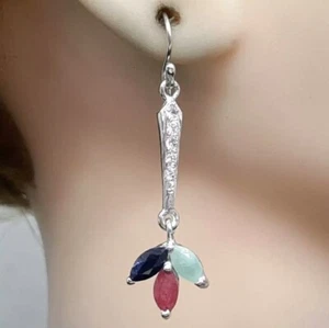 Pendientes de plata 925 de rubí natural, esmeralda, zafiro y zafiro blanco de 2,70 quilates - Imagen 1 de 4
