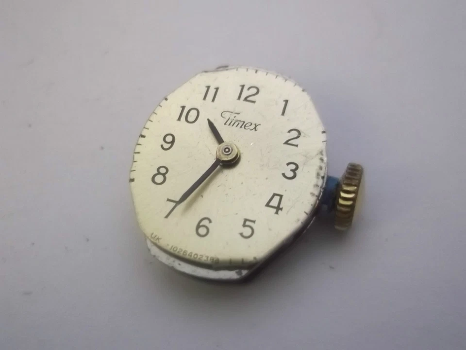 MOVIMENTO PER OROLOGIO " TIMEX "  PHILIPPINES (S-O-4) - Immagine 1 di 1