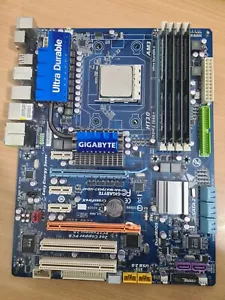 GIGABYTE GA-MA790XT-UD4P / AMD PHENOM 2 X4 955 / 16GB DDR3 - Imagen 1 de 20