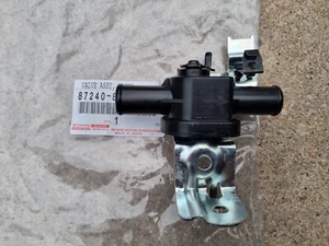 Toyota RN85 RN90 LN80 LN106 YN85 1988 - 2004 heater tap NEW 87240-89126 - Picture 1 of 2
