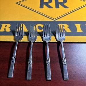 Vintage Oneida Community Silverware 4 Piece Fork Set - Picture 1 of 6