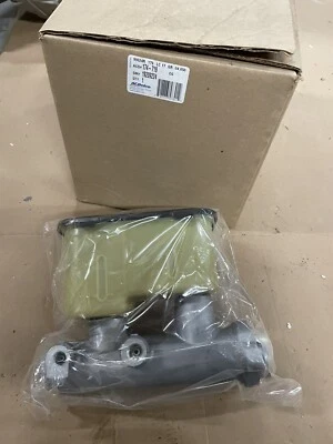 Главный тормозной цилиндр 1994 - 2000 Chevrolet GMC C3500 ACDelco НОВЫЙ! - Изображение 1 из 4