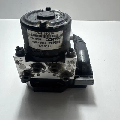 Hyundai Santa Fe 2003-2006 ABS módulo de bomba de freno antibloqueo OEM 95660-26370 Foto 1 de 4