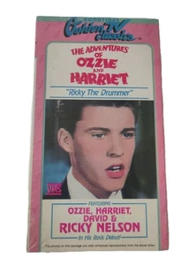 The Adventures of Ozzie and Harriet Ricky the Drummer VHS Tape 1986 Sealed - Foto 1 di 10