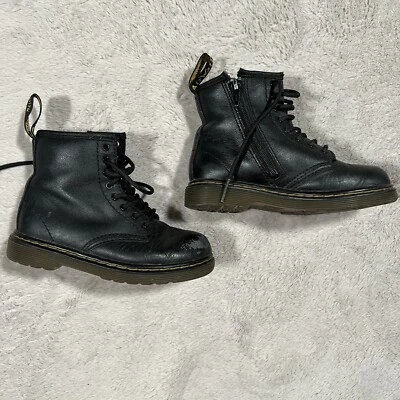 Dr. Martens 1460 T Kids tamanho 10 preto - Imagem 1 de 4