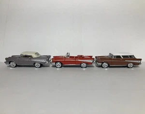 2000 Johnny Lightning 1957 CHEVROLET BEL AIR Buffy Convertible Hard Top Nomad - Picture 1 of 12