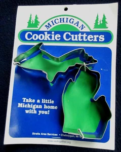 Cookie Cutter Set - Michigan Upper and Lower Peninsula - Metal - USA - Picture 1 of 2