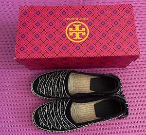 TORY BURCH Espadrille-Band perfekt marineblau Größe 7 (fällt klein aus, fühlt sich an wie 6,5) - Bild 1 von 6