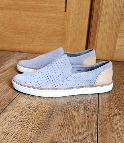 Scarpe slip on Ugg Adley taglia UK 5 W7 campione scarpe