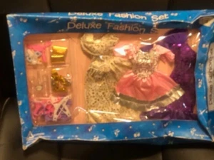 Deluxe Fashion Doll Clothing Set Dayton Hudson Corp Barbie Size Clothing New - Picture 1 of 4