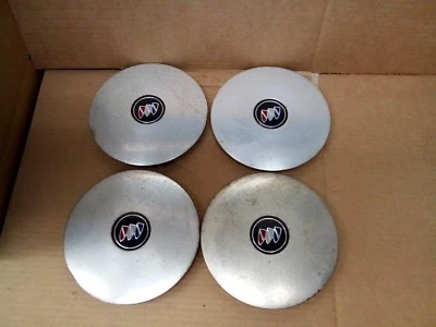 Juego de 4 tapacubos de aluminio Buick Park Avenue 1994 1995 1996 15"  Foto 1 de 4