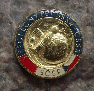 1978 Soyuz Sojuz 28 Earth Orbit Soviet Space Program SCSP Satellite Pin Badge - Picture 1 of 4