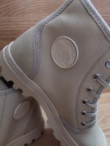 Palladium Pampa Hi Originale Fashion Boots Canvas Sahara Men’s 7.5 Women’s 9 - Picture 1 of 12
