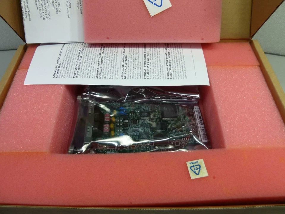 HPE JD558A FlexNetwork MSR 2-Port FXO SIC Module - Image 1 of 1