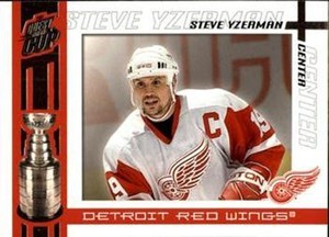 #41 Steve Yzerman - Detroit Red Wings - 2003-04 Pacific Quest for the Cup Hockey