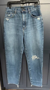 Uniqlo Women's High Rise Boyfriend Distressed Denim - Size 29 waist - Picture 1 of 11
