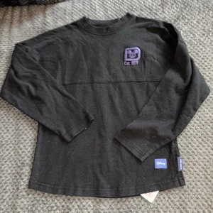 Camiseta Disney 100 Años de Maravilla Platino Celebración Juvenil Talla XSSpirit Negra - Imagen 1 de 5