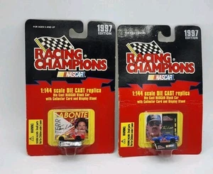2 Terry Labonte 1997 Kelloggs Stock Cars 1:144 - Picture 1 of 2