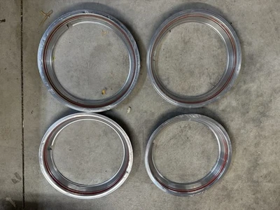 Camión Ford F150 1980-1989 80-89 15" ~línea roja~ anillos de belleza para molduras de rueda ~4 Foto 1 de 4