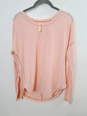 Camiseta para mujer Lucy rosa ligera manga larga talla pequeña Foto 1 de 4